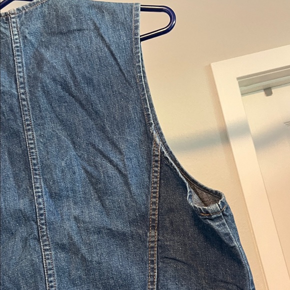 Levi's Produce Blue Denim Vest in Very Nice Condition - Picture 10 of 11